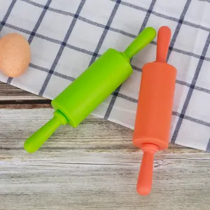 Kleines Silikon Nudelholz mit Kunststoffgriff zum Backen antihaft Teigroller Werkzeug