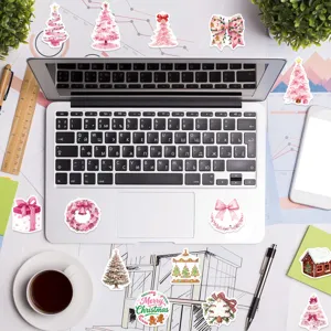 Roze kerststickerset voor stijlvolle agenda's, telefoonhoesjes en mooie laptopdecoratie.