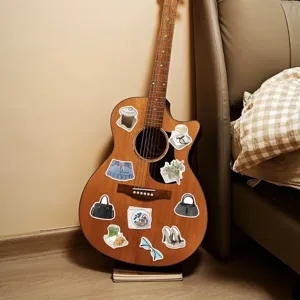 50pcs pegatinas Fashion Girl, pegatinas decorativas DIY impermeables para portátil guitarra.