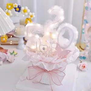 Ensemble de topper de gâteau 520 en coton LED romantique avec papillon pour Saint-Valentin.