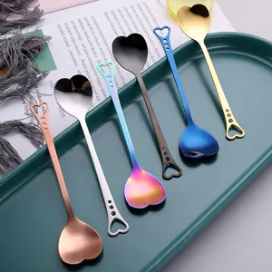 Juego de cucharas de café de acero inoxidable en forma de corazón, bonita cuchara de postre.