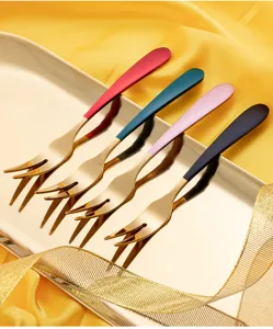 Edelstahl Kuchengabeln Set mit bunten Griffen, elegantes Besteck für Obst, Kuchen und Desserts.