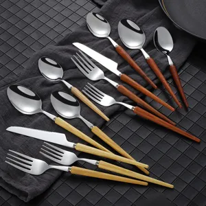 Japanisches 304 Edelstahl Steakmesser Gabel Löffel Besteckset Holzgriff Westliches Geschirr Küchen Esswerkzeug