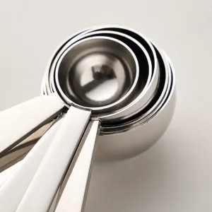 Stainless steel measuring spoons set, thickened kitchen baking cooking scoops for daily use.