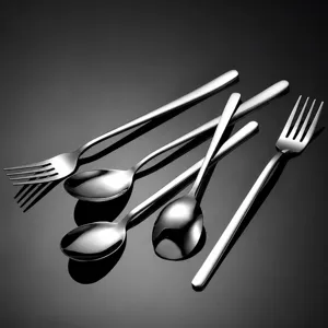 Koreanische Art 304 Edelstahl Gabel und Löffel Set, verdickt, spiegelpoliertes Design.