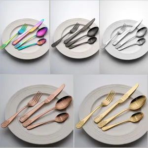 Set de couverts en acier inoxydable avec motif en relief, couteau fourchette cuillere.