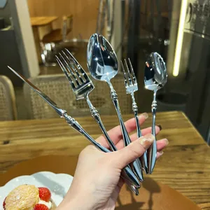 French Vintage 304 Stainless Steel Cutlery Elegant Relief Dinner Knife Spoon Fork Tableware Home Dining