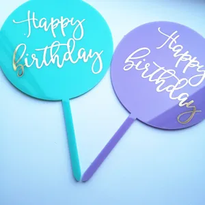 Runder Acryl Tortenaufsatz mit Happy Birthday Aufschrift für Geburtstagsfeiertag Kuchendekoration.