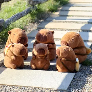 Süßes Wasserschwein Plüschtier mit Rucksack Design, weiche Kuscheltier Puppe, tolles Geschenk.