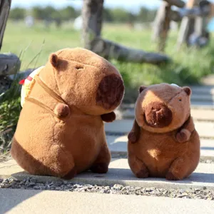 Niedliches Kapibara Plueschtier Set, weiche Stoffpuppe mit Brotrucksack, tolles Geschenk.