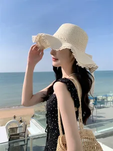 Femme Chapeau de Soleil Dentelle Été Bord Ondulé Paille Plage Protection UV Mode