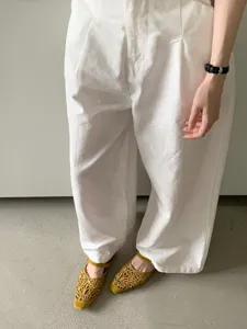 French retro hollow out square toe flat shoes detail, elegant cut out sandals for women style.
