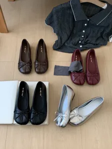 Scarpe basse da ballerina con punta spaccata e fiocco in stile coreano da donna morbide