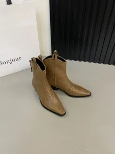Women pointed toe block heel vintage western cowboy short boots autumn fashion footwear