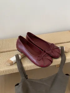 Scarpe basse con fiocco stile dolce coreano punta divisa donna ballerine suola morbida