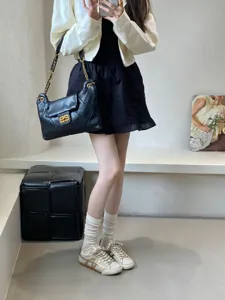 Women retro casual sneakers spring fashion flat leather comfortable trainer shoes white chic footwear