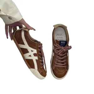 Women casual retro sneakers suede flat walking shoes brown fashion daily footwear