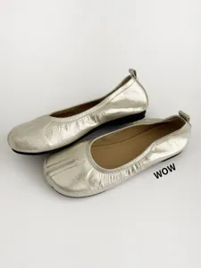 Metallic gold split-toe flat shoes, soft leather minimalist casual ballet flats for daily wear.