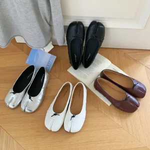 French Split Toe Ballet Flats Women Casual Slip On Shallow Cut PU Leather Shoes Fashion Retro Walking Footwear