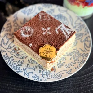 Topper per torta con fiori in acrilico decorazione festa dolce inserto fiore dorato elegante