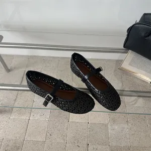 Scarpe basse Mary Jane nere intrecciate, calzature da donna traspiranti per autunno.