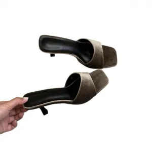 Velvet square toe kitten heel mules for women, chic stylish summer outdoor high heel slippers.