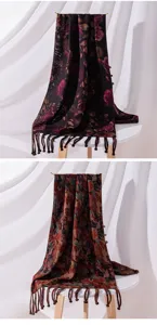 Exquisite Chinese style silk scarf with tassels and knot buttons design for ladies shawl.