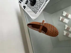Scarpe Mary Jane piatte da donna marroni intrecciate cave traspiranti eleganti