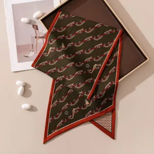 Sciarpa in Seta e Lana Per Donne Vintage Lusso Bifacciale Stampato Nastro Foulard Moda Pendolare Sciarpa Versatile
