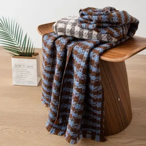 Thick wool plaid scarf for autumn and winter, warm cozy blanket scarf with stylish color block design.