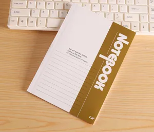 A5 Studenten Notizbuch mit linierter Schreibflaeche und stilvollem Cover fuer Bueroschule.