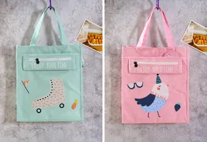 Borsa tote in tela con stampa di cartoni animati per studenti, borsa alla moda con tasca zip.