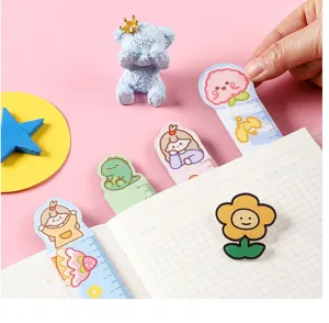 Detailansicht des niedlichen Cartoon magnetischen weichen Lineal Lesezeichens für Schüler.