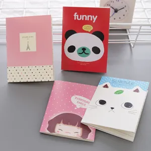Conjunto de cuaderno de bolsillo mini portátil lindo dibujos animados estudiante bloc
