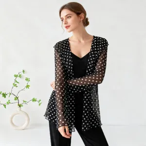 Damen Casual Maulbeerseide Sonnenschutzkleidung Leichte Mesh Polka Dot Mit Kapuze Langarm Cardigan Jacke