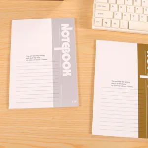A5 Softcover Notizbuch mit linierten Seiten, schlichtes Schreibheft für Schule und Büro.