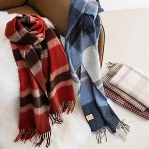 Thickened plaid wool scarf for men and women, cozy autumn winter warm tassel neck wrap