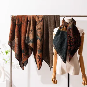 New Chinese Retro Mulberry Silk Square Scarf Women Large Shawl Vintage Floral Printed Luxury Silk Scarf