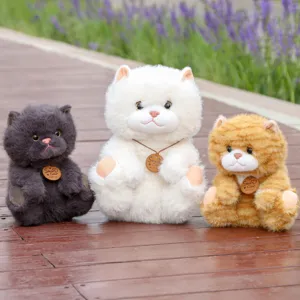 Süßes sitzendes Katzen Plüschtier Kuscheltier, weiche flauschige Stofftier Puppe für Kinder Geschenk.