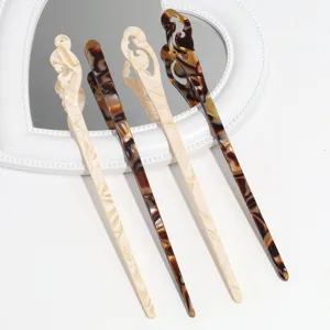 Neo-Kineziki Vintage Resin Hairpin Hollow Auspicious Cloud Hair Stick Elegant Fashion Hair Accessories For Women