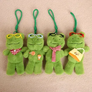 Lindo llavero de rana de peluche, suave accesorio de bolso de peluche para uso diario.