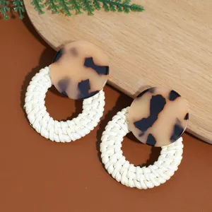 Fashion woven earrings featuring tortoiseshell acrylic and natural rattan rings for women.