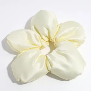 Elegantes gelbes Blumen-Satinhaarband für süßes tägliches Styling und Pferdeschwänze.