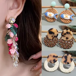 Bohemian Straw Beaded Fishbone Stud Earrings Forest Style Flower Shell Bamboo Tassel Drop Earrings Vacation Jewelry For Women