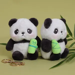 Lindo llavero de panda de felpa y dije de bolso, juguete de peluche suave con bambú.