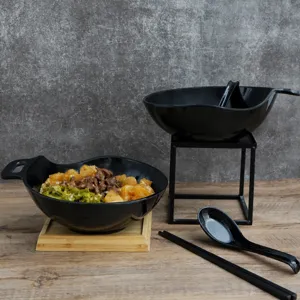 Black melamine bowl with handle, creative commercial bibimbap and noodle bowl tableware.