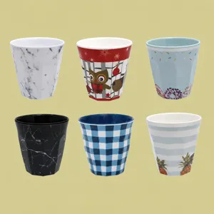 Melamin minimalistischer kreativer neun-Ecken Trinkbecher mit verschiedenen Mustern.