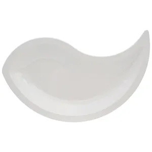 Assiette plate irrégulière en mélamine blanche, vaisselle minimaliste haut de gamme pour maison.