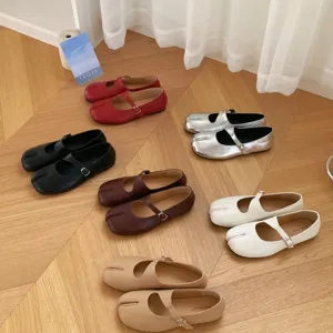 French split toe flat Mary Jane shoes, comfortable soft sole daily footwear detail view.