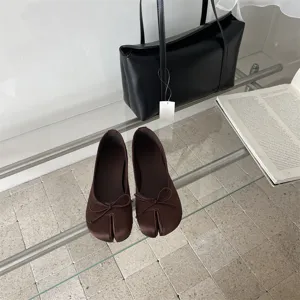 Stylish brown satin split-toe flat shoes for women, comfortable chic tabi ballet flats.